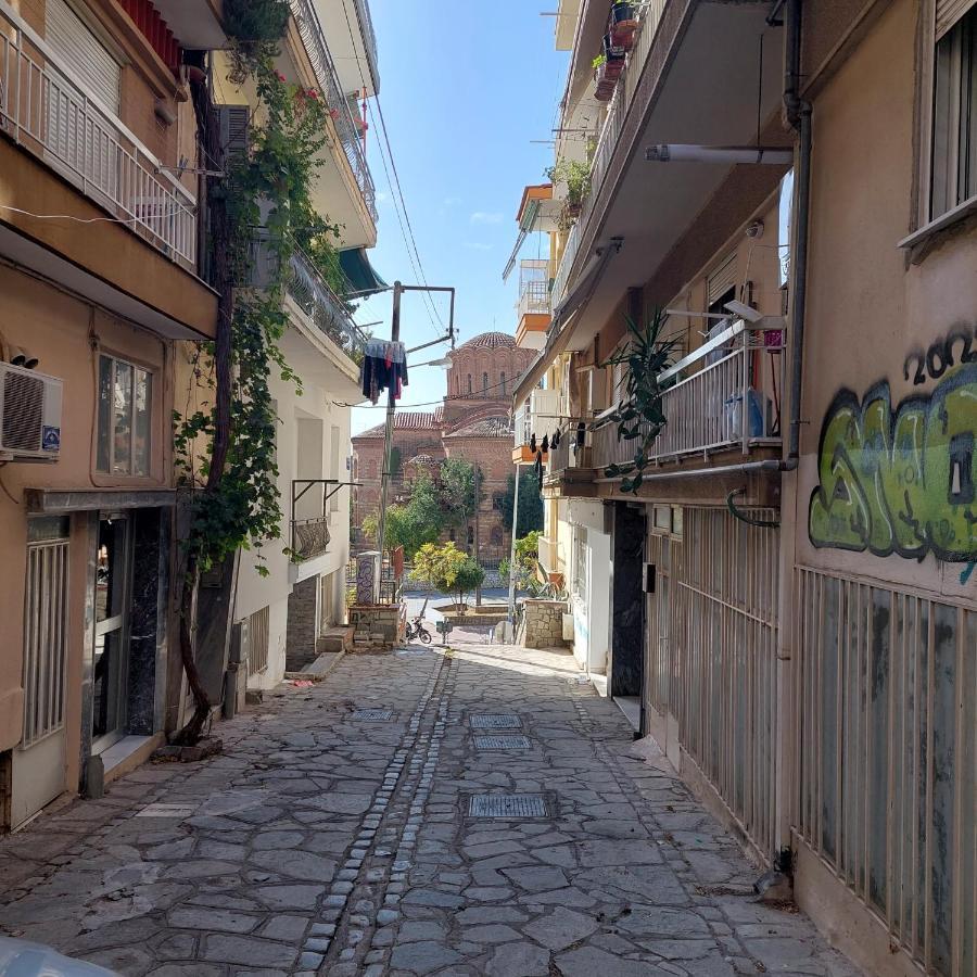 Budget Apartment To The Center 1 Tesalonika Bagian luar foto