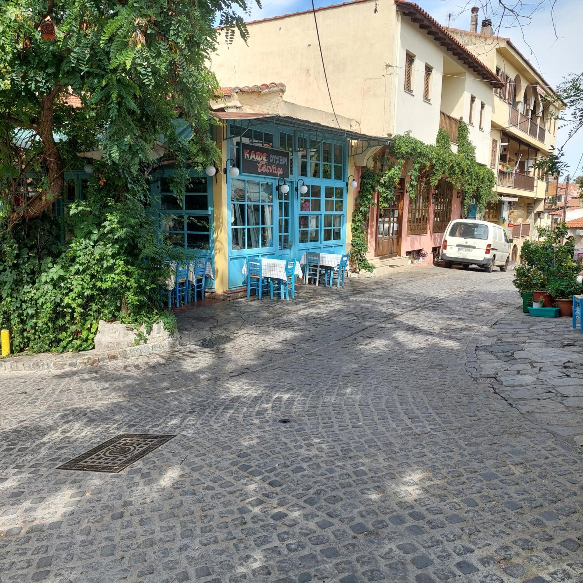 Budget Apartment To The Center 1 Tesalonika Bagian luar foto